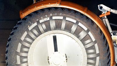 چرخهای اولین ماهنورد در ماموریت آپولو